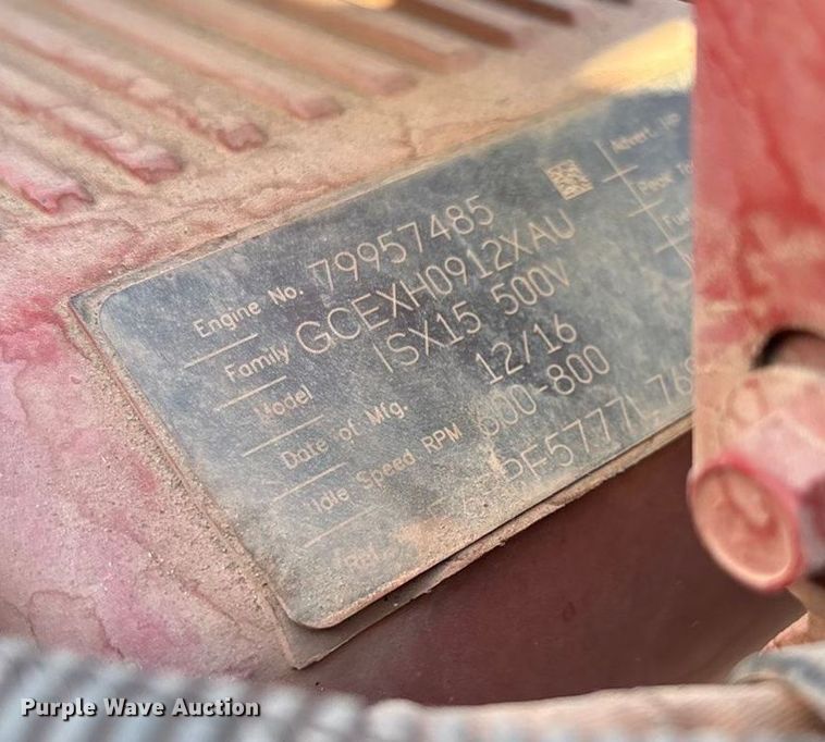 image for item EU4595 2018 Peterbilt 367 semi truck