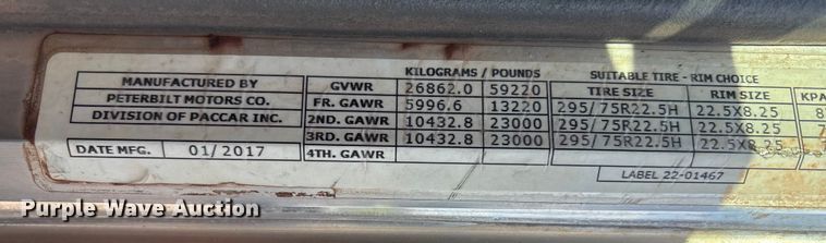 image for item EU4595 2018 Peterbilt 367 semi truck