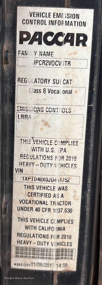 image for item EU4595 2018 Peterbilt 367 semi truck