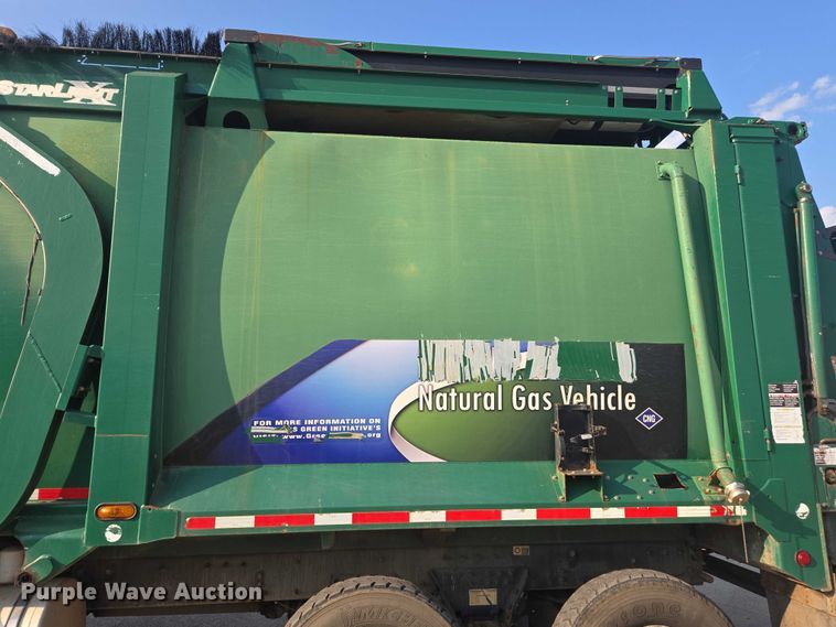 image for item EU4597 2012 Peterbilt 320 refuse truck