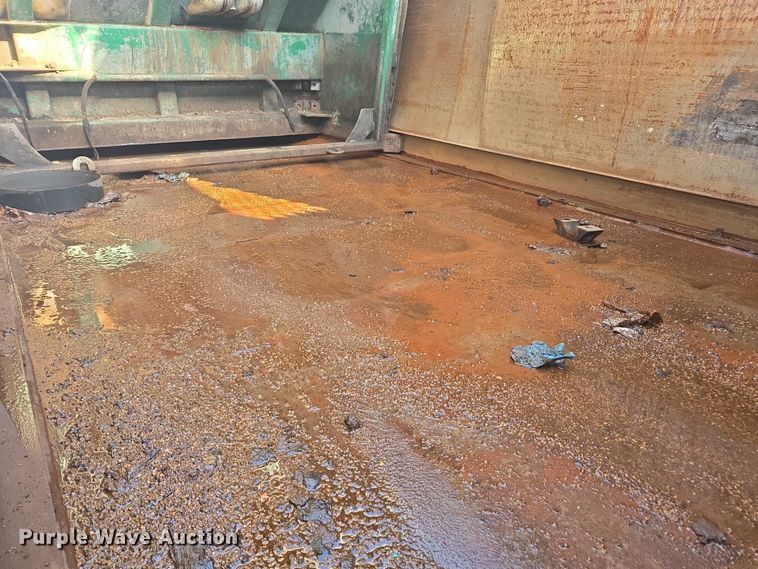 image for item EU4597 2012 Peterbilt 320 refuse truck