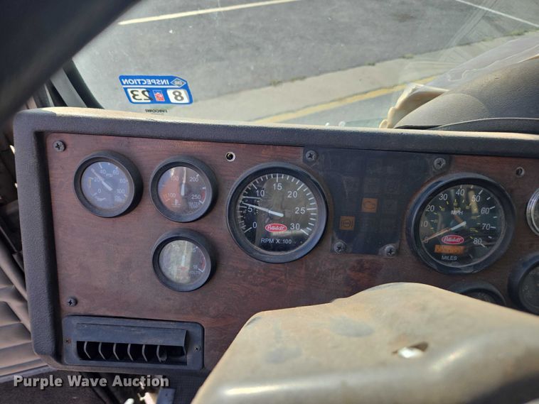 image for item EU4597 2012 Peterbilt 320 refuse truck