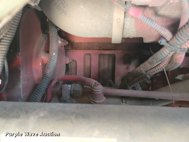 image for item EU4597 2012 Peterbilt 320 refuse truck