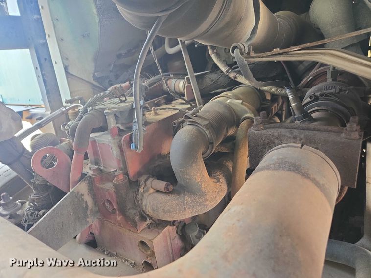 image for item EU4597 2012 Peterbilt 320 refuse truck