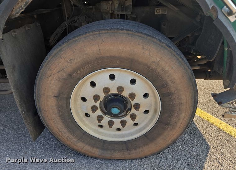 image for item EU4597 2012 Peterbilt 320 refuse truck