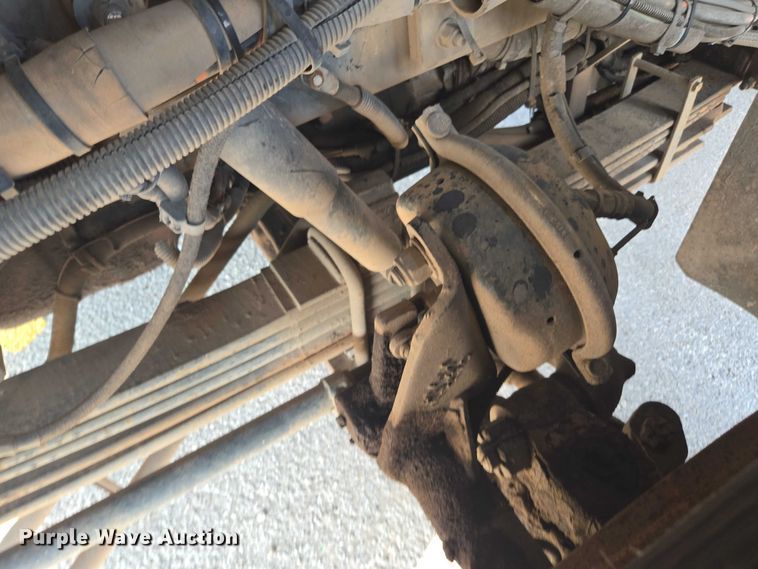 image for item EU4597 2012 Peterbilt 320 refuse truck