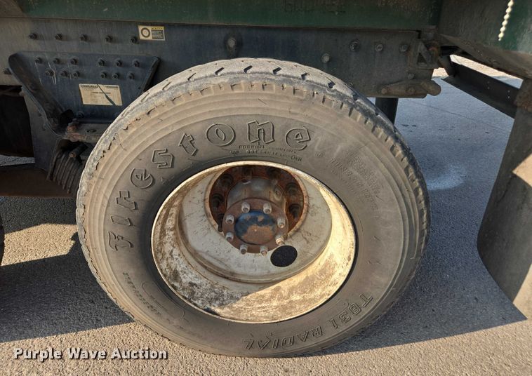 image for item EU4597 2012 Peterbilt 320 refuse truck