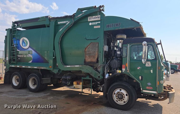 image for item EU4599 2016 Peterbilt 320 refuse truck