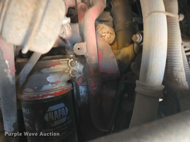 image for item EU4599 2016 Peterbilt 320 refuse truck