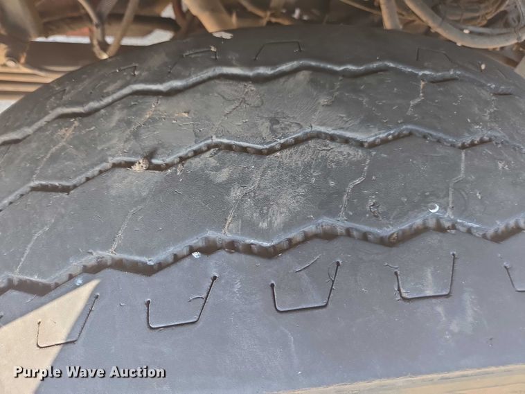 image for item EU4599 2016 Peterbilt 320 refuse truck