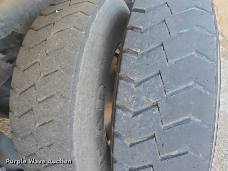 image for item EU4599 2016 Peterbilt 320 refuse truck