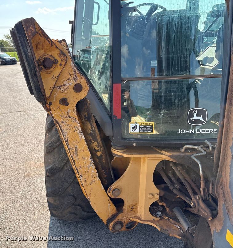 image for item EU4600 2015 John Deere 310SK backhoe