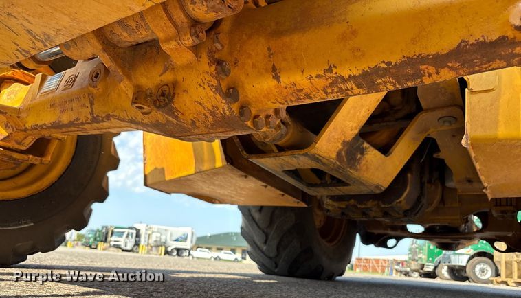 image for item EU4600 2015 John Deere 310SK backhoe