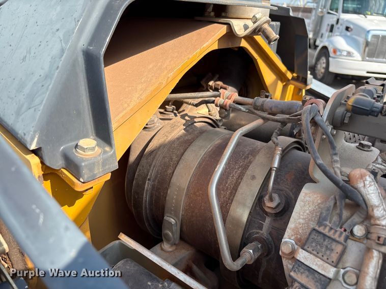 image for item EU4600 2015 John Deere 310SK backhoe