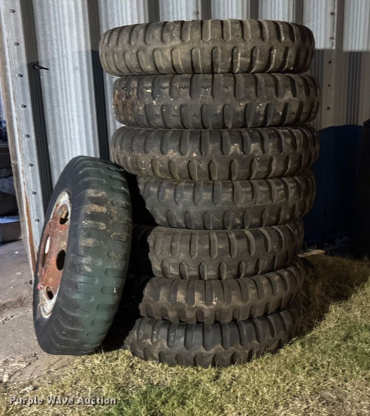 image for item EU4605 Tires and wheels