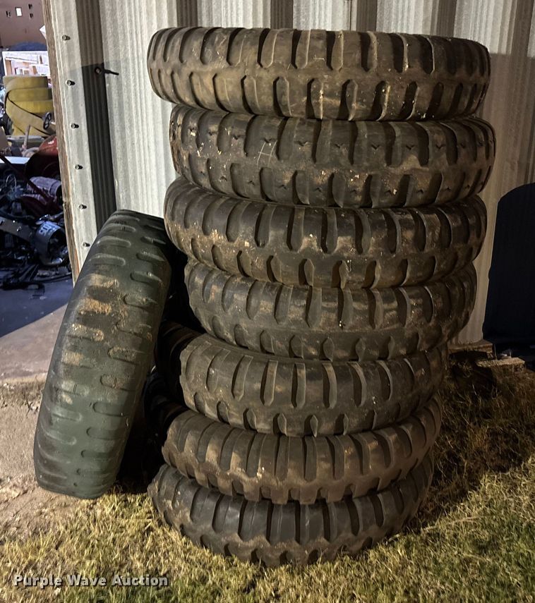 image for item EU4605 Tires and wheels