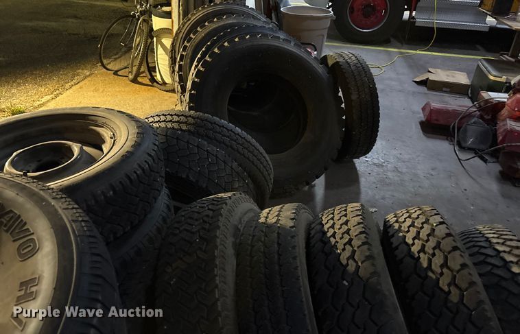 image for item EU4605 Tires and wheels