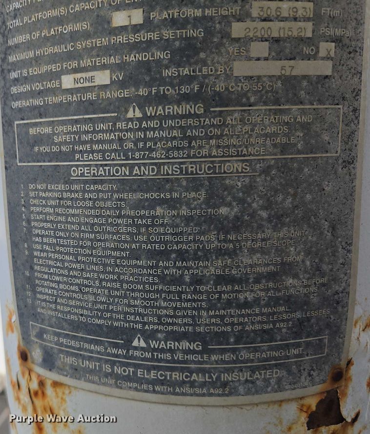 image for item EV1510 2007 Ford F550 bucket truck