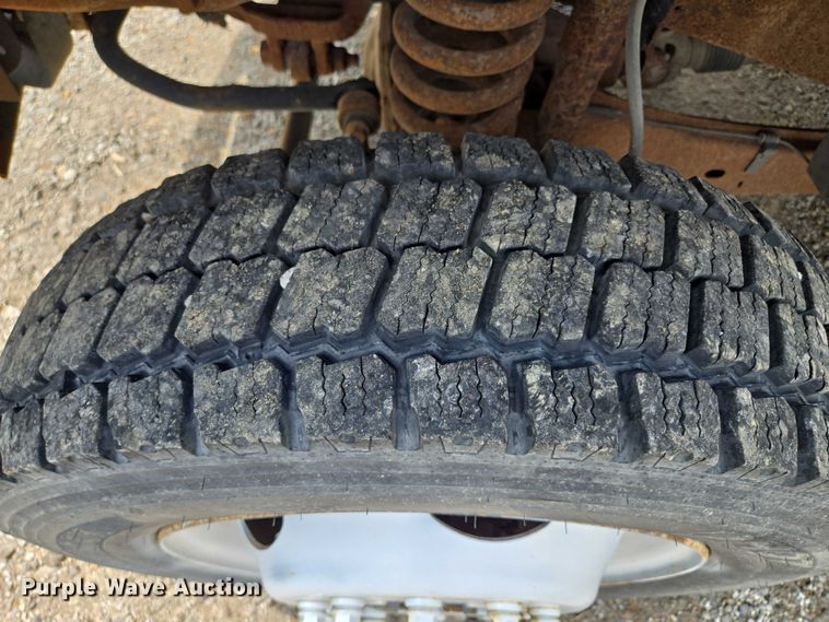 image for item EV1510 2007 Ford F550 bucket truck