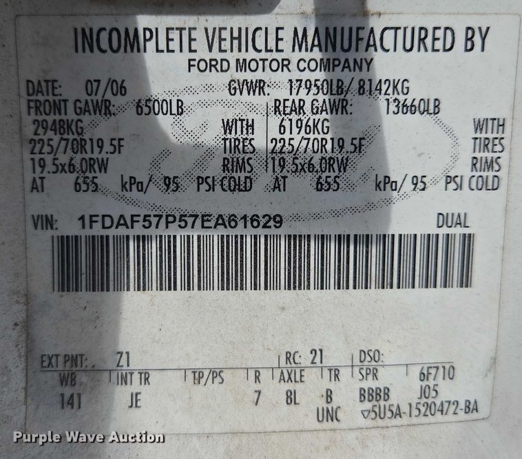 image for item EV1510 2007 Ford F550 bucket truck