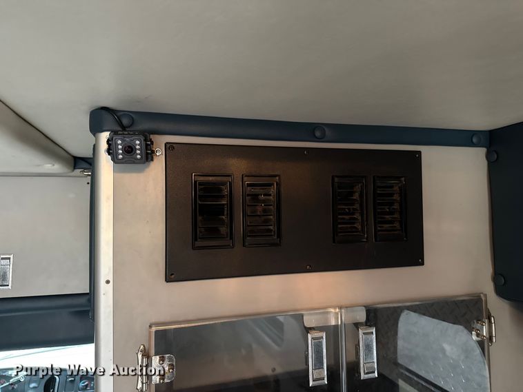 image for item EV1741 1997 Ford E350 ambulance