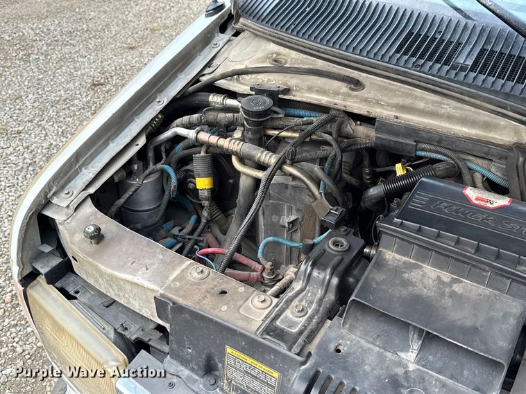 image for item EV1741 1997 Ford E350 ambulance