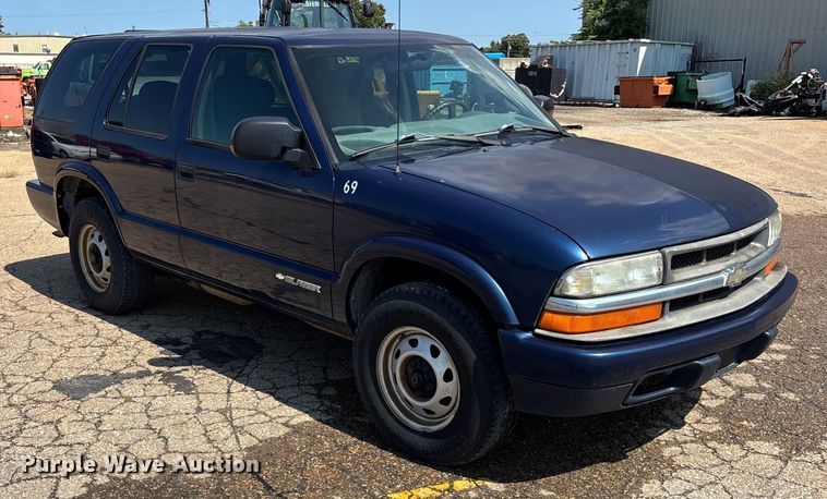 image for item EV1756 2005 Chevrolet Blazer SUV