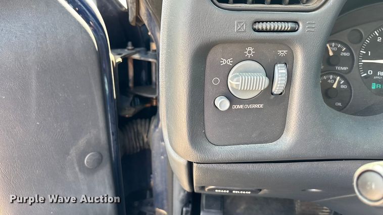 image for item EV1756 2005 Chevrolet Blazer SUV