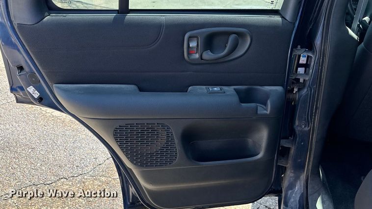 image for item EV1756 2005 Chevrolet Blazer SUV