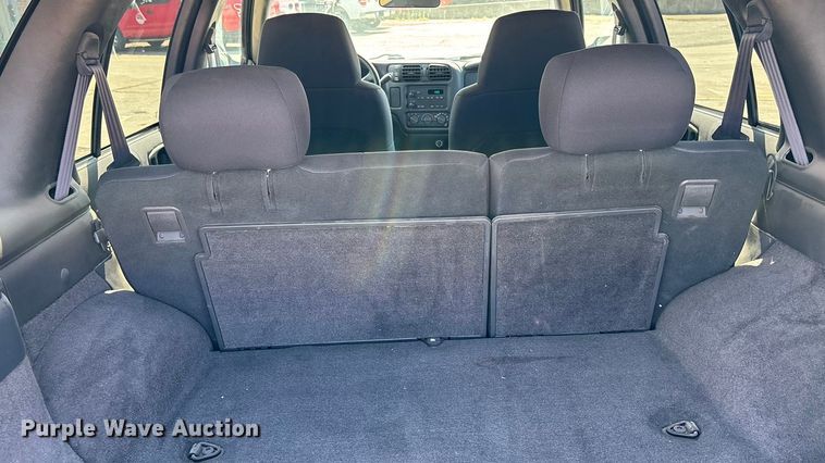 image for item EV1756 2005 Chevrolet Blazer SUV