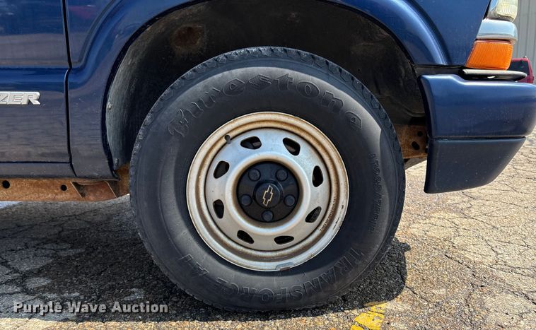 image for item EV1756 2005 Chevrolet Blazer SUV