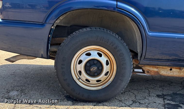 image for item EV1756 2005 Chevrolet Blazer SUV