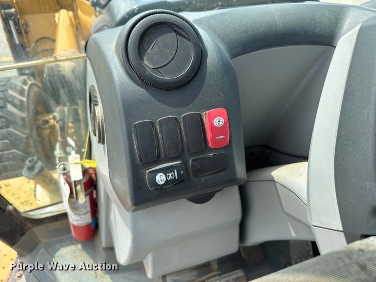 image for item EV1757 2009 Caterpillar 420E backhoe