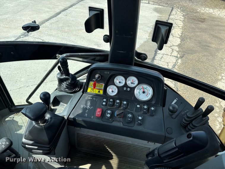 image for item EV1757 2009 Caterpillar 420E backhoe