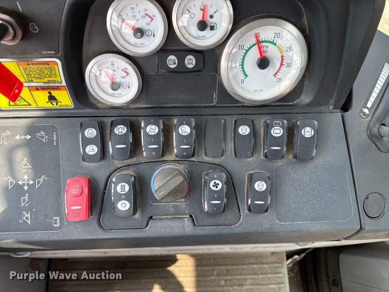 image for item EV1757 2009 Caterpillar 420E backhoe