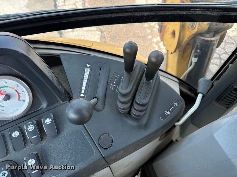 image for item EV1757 2009 Caterpillar 420E backhoe