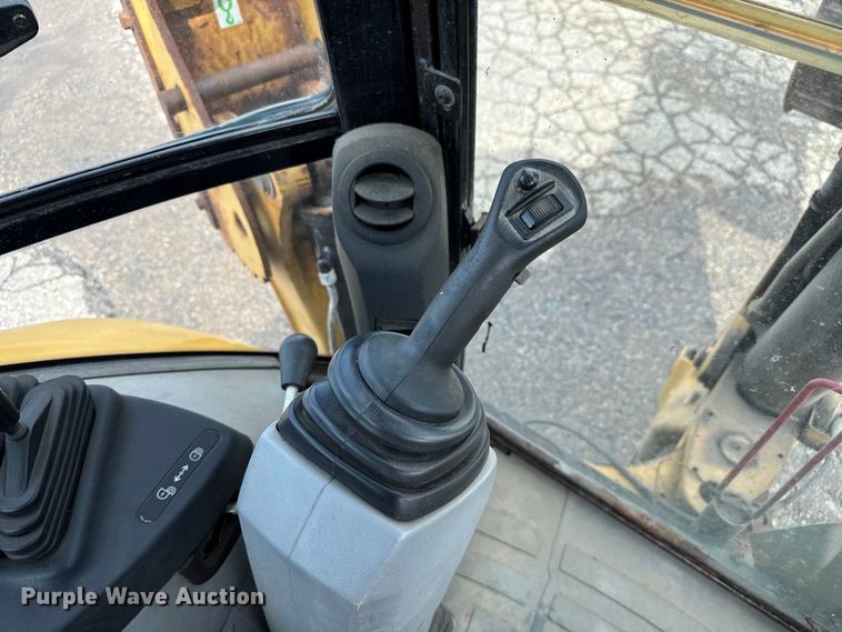 image for item EV1757 2009 Caterpillar 420E backhoe