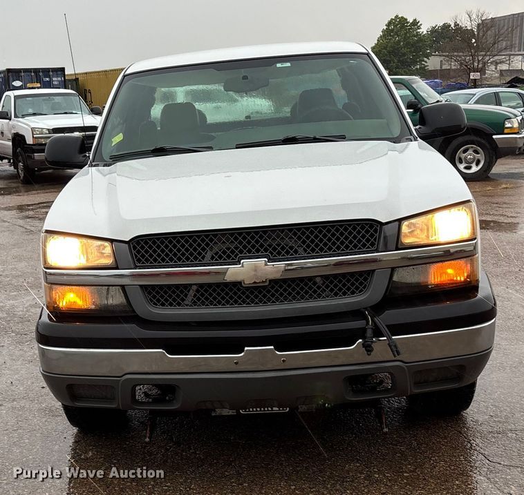 image for item EV1758 2005 Chevrolet Silverado 1500 Ext. Cab pickup truck