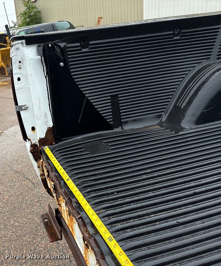 image for item EV1758 2005 Chevrolet Silverado 1500 Ext. Cab pickup truck