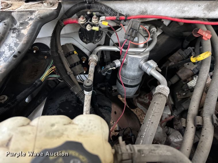 image for item EV1758 2005 Chevrolet Silverado 1500 Ext. Cab pickup truck