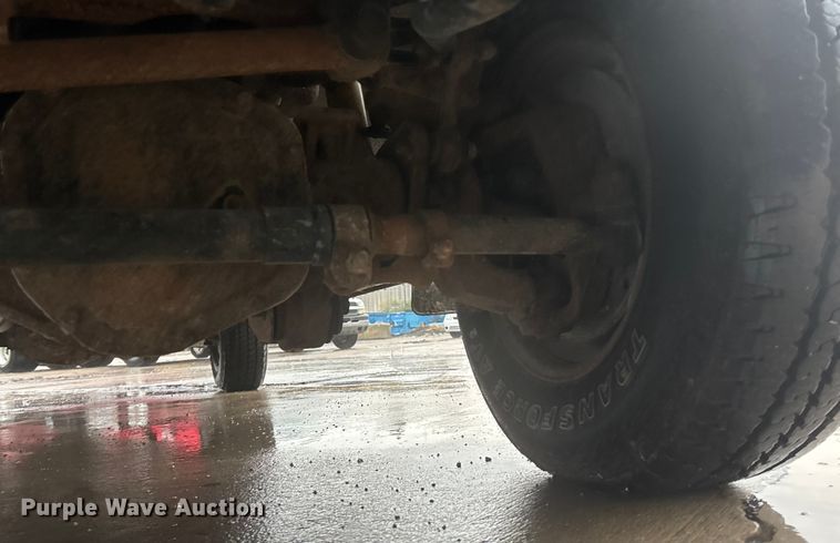 image for item EV1761 2008 Ford F-250 pickup truck