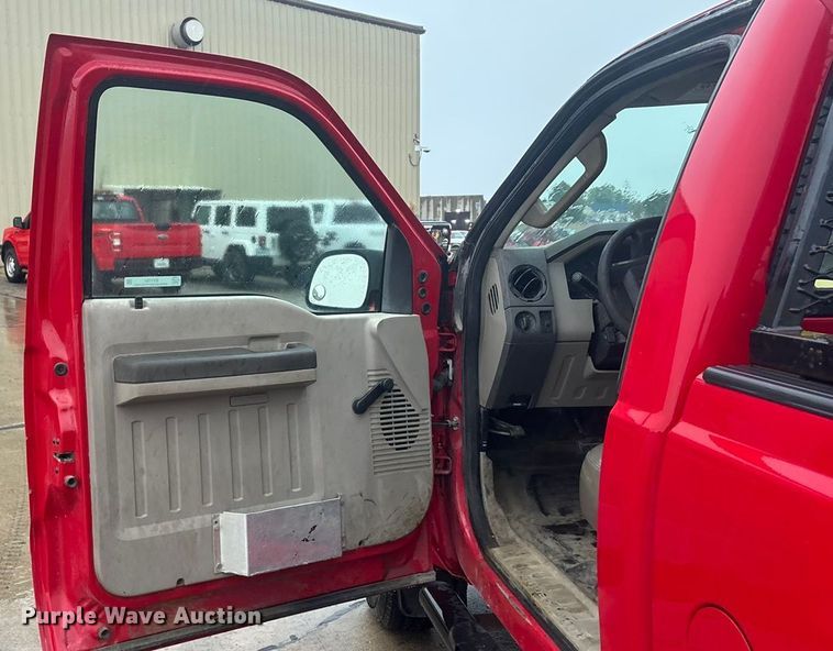 image for item EV1761 2008 Ford F-250 pickup truck