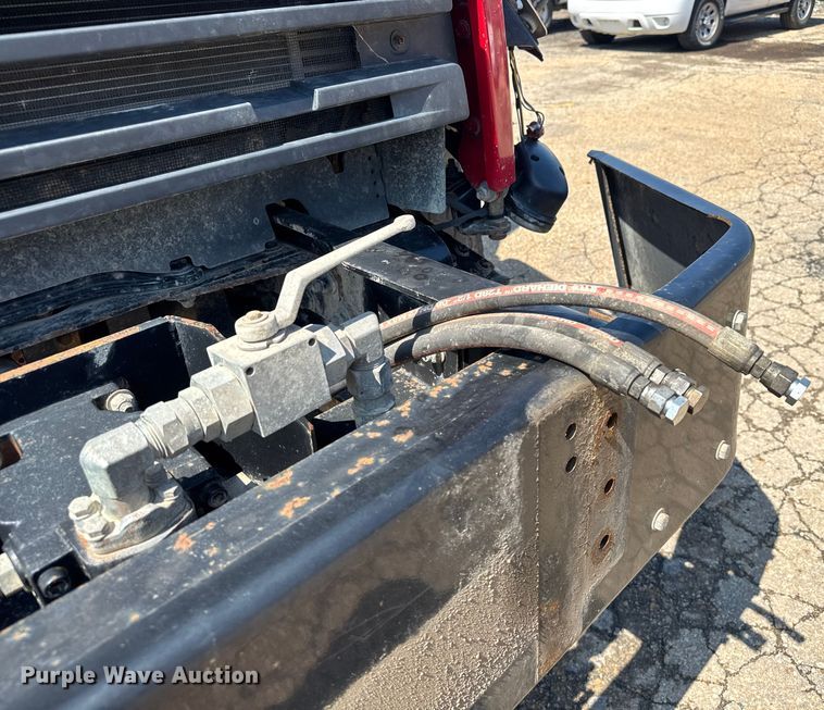 image for item EV1762 2017 Freightliner 108SD dump truck