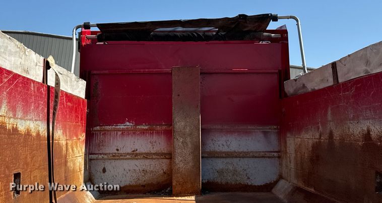 image for item EV1762 2017 Freightliner 108SD dump truck