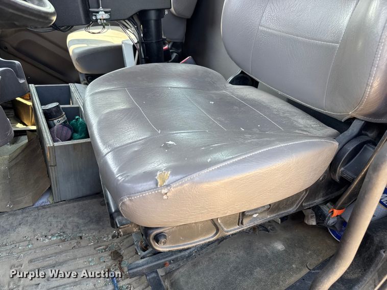 image for item EV1762 2017 Freightliner 108SD dump truck