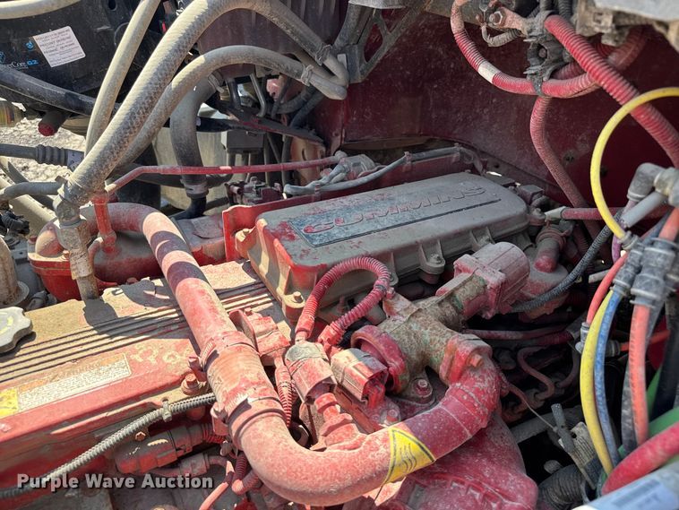 image for item EV1762 2017 Freightliner 108SD dump truck