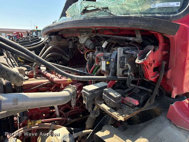 image for item EV1762 2017 Freightliner 108SD dump truck