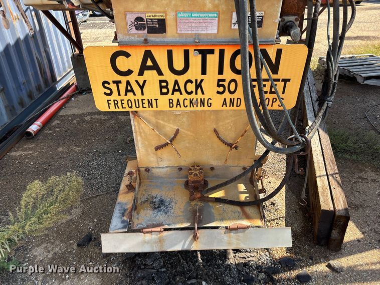 image for item EV1763 Henderson Chief FSH 13/11409 spreader