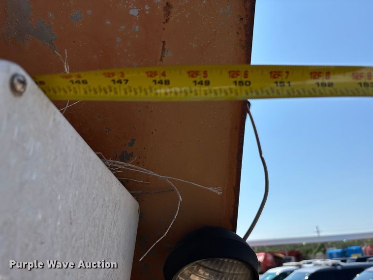 image for item EV1763 Henderson Chief FSH 13/11409 spreader