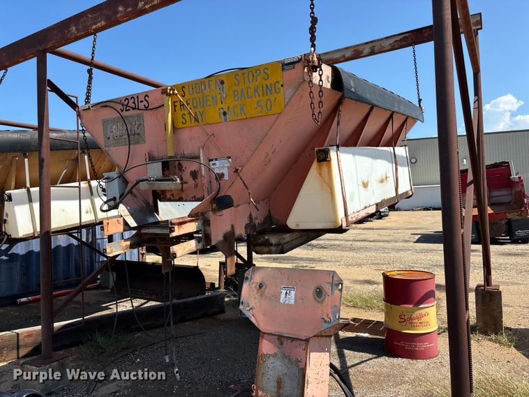 image for item EV1764 Flink 8613 SS spreader